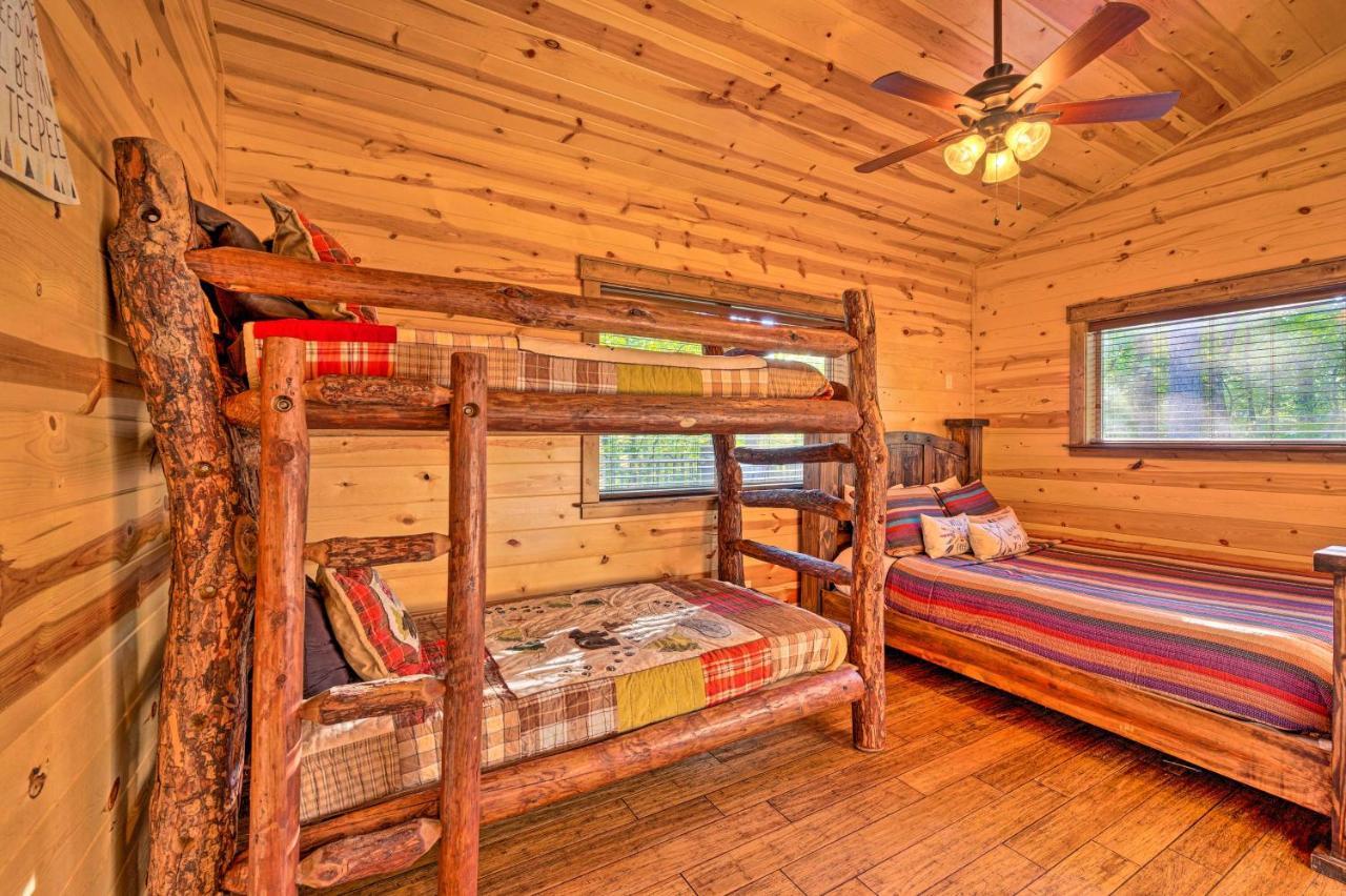 Creekside Broken Bow Cabin With Hot Tub And Fire Pit! Stephens Gap المظهر الخارجي الصورة