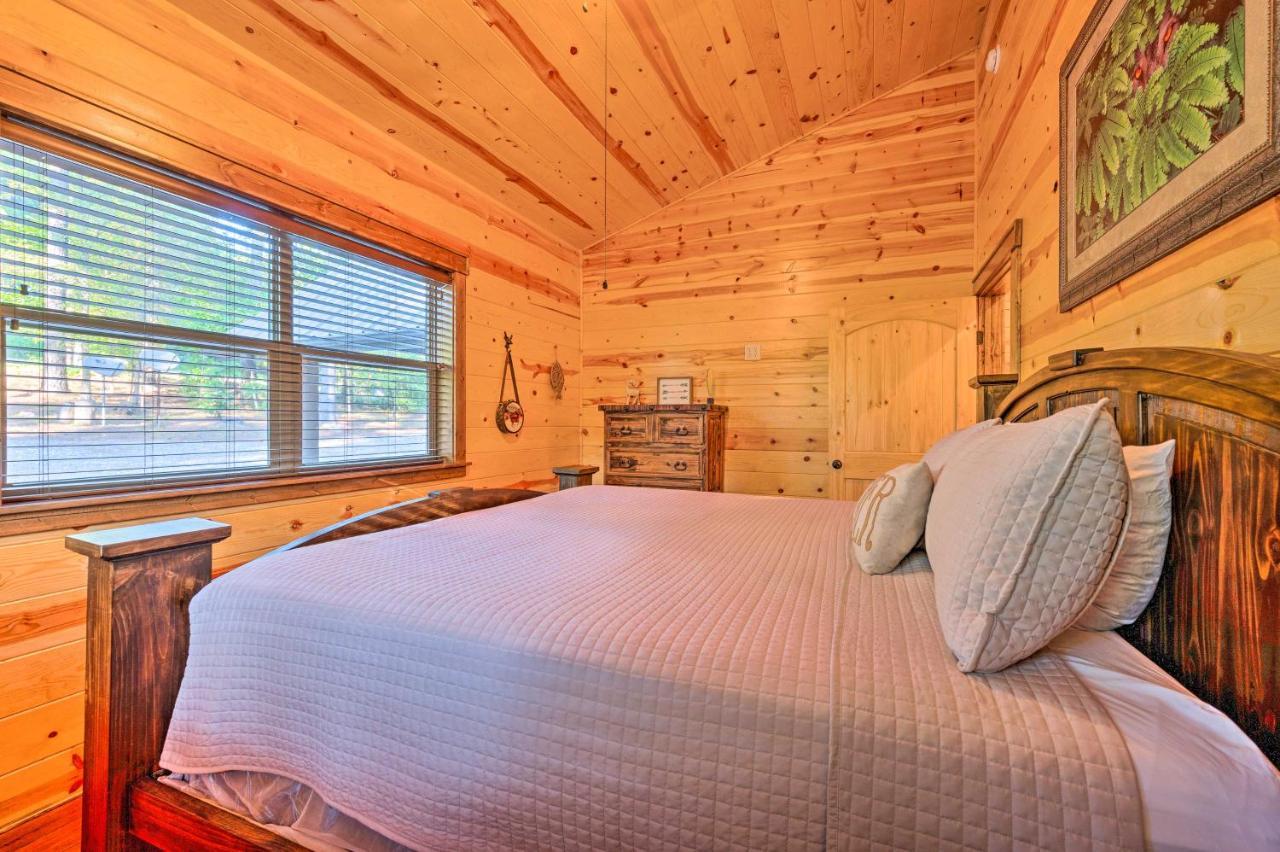Creekside Broken Bow Cabin With Hot Tub And Fire Pit! Stephens Gap المظهر الخارجي الصورة